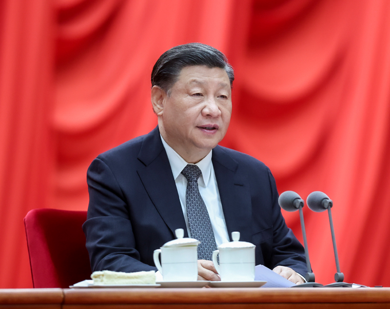 4月3日，學習貫徹習近平新時代中國特色社會主義思想主題教育工作會議在北京召開。中共中央總書記、國家主席、中央軍委主席習近平出席會議并發(fā)表重要講話。