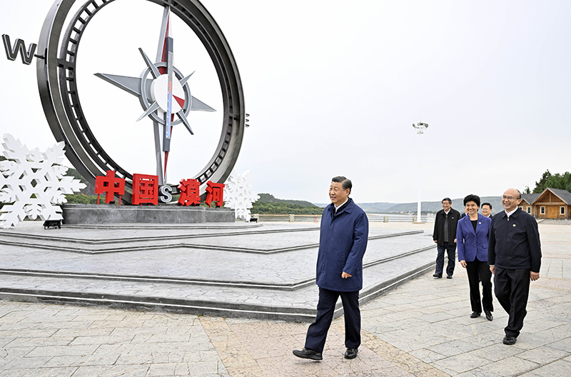 9月6日至8日，中共中央總書記、國家主席、中央軍委主席習(xí)近平在黑龍江考察。這是6日下午，習(xí)近平在大興安嶺地區(qū)漠河市北極村考察。